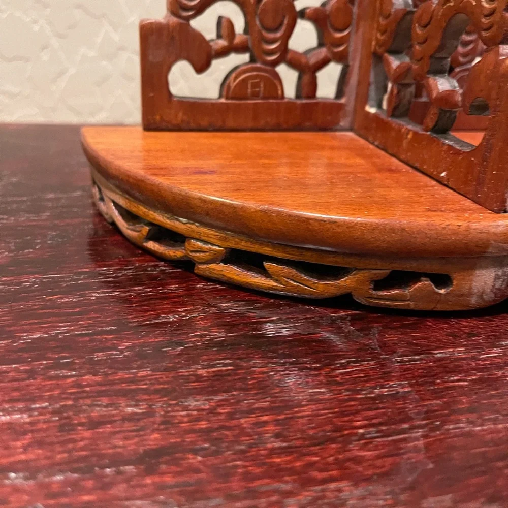 Ornate Wooden two sided shelf